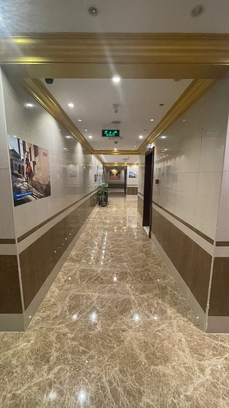 Al Raya Hotel Apartments
