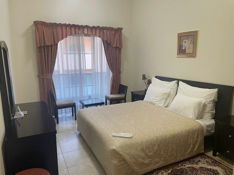 Al Raya Hotel Apartments
