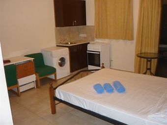 Hotel Tseri Budget Residences