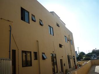 Hotel Tseri Budget Residences