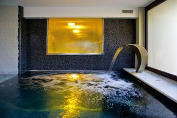 Best Western Premier Hotel Globus City