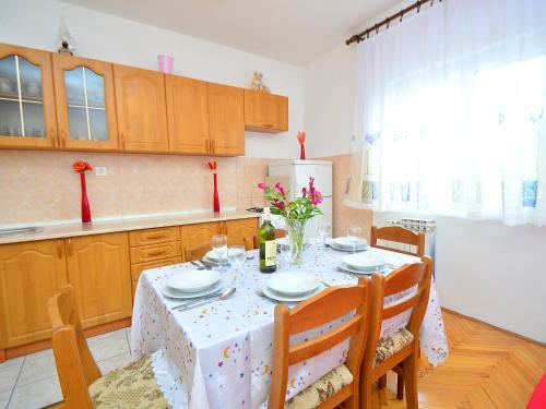 Apartment � Ime
