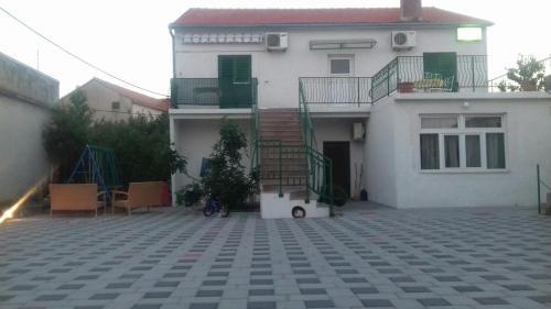 Apartments Tanfara 1283