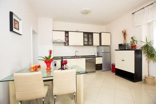 Apartments With A Parking Space Brsecine (dubrovnik) - 9098