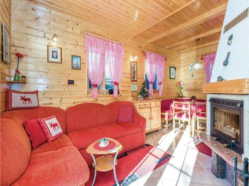 Two-bedroom Holiday Home In Crni Lug
