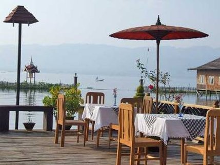 Hotel Paradise Inle Resort