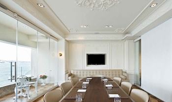 The House Hotel Bosphorus