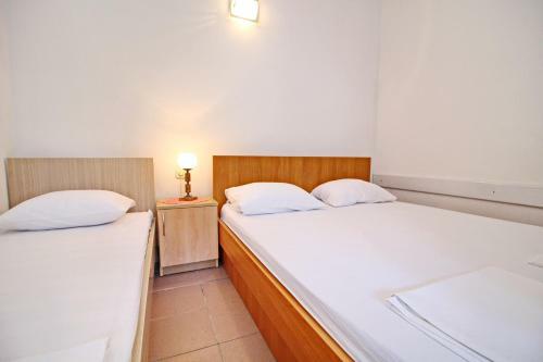 Apartments Neven
