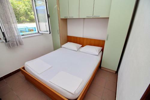 Apartments Neven