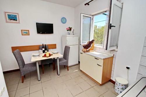 Apartments Neven