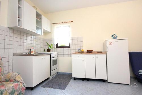 Apartments With A Parking Space Zaglav (dugi Otok) - 878