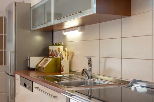 Villa Roglic With Pool In Dalmatian Hinterland