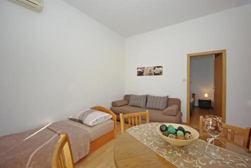 Apartment Zaton 15917a