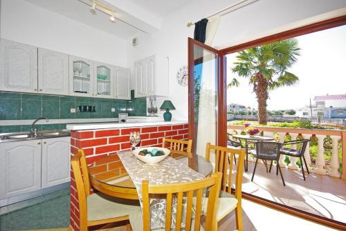 Apartment Zaton 15917a