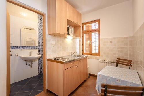 Apartments By The Sea Zavala (hvar) - 2061