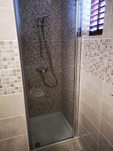 Apartment Zavalatica 4453a