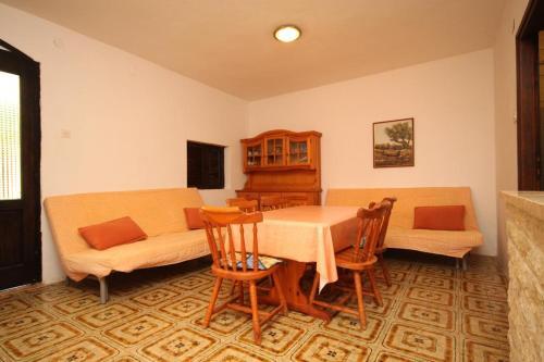Apartments By The Sea Zdrelac (pasman) - 8405