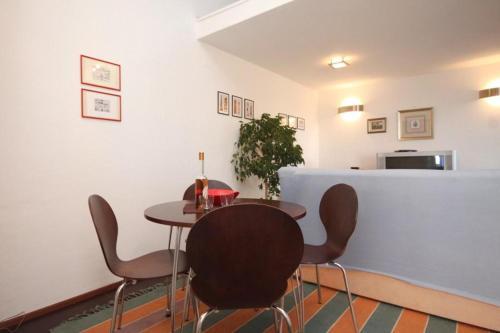 Apartment Zdrelac 8424a