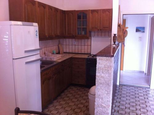Apartment Zdrelac 8285a