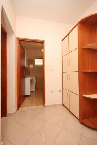 Apartment Banj 8242a
