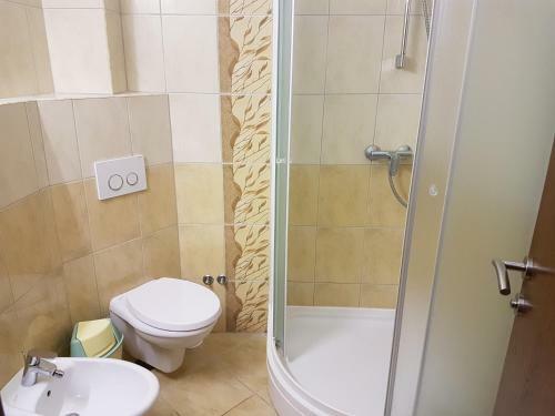 Apartments Maestral