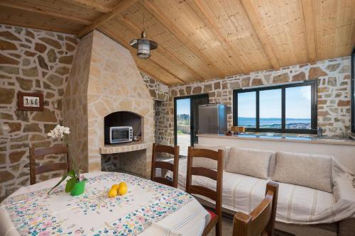 House Divino