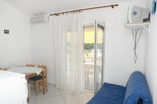 Apartments With A Parking Space Metajna (pag) - 4116