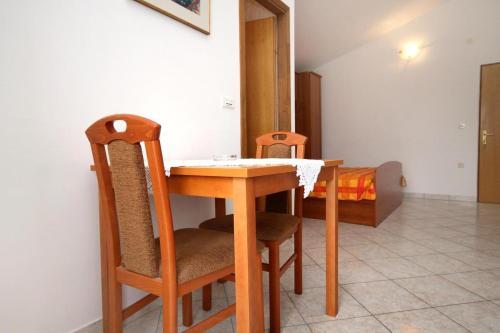 Apartamentos Studio Metajna 4116a