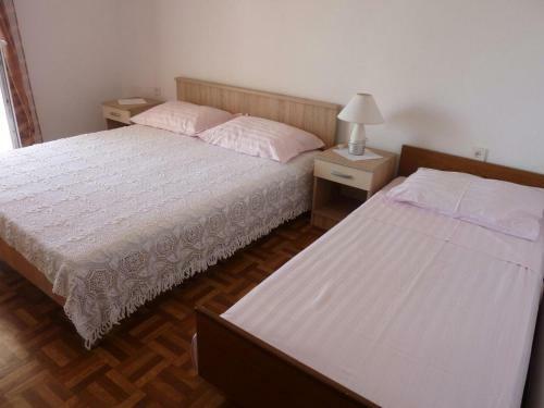 Apartment Metajna 525d