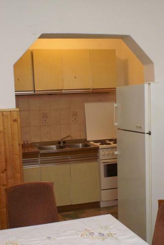 Apartment Metajna 525d