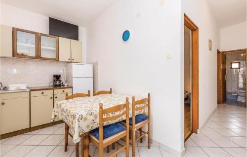 Apartment Metajna IV