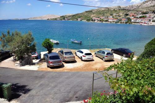 Apartment Metajna 10405b
