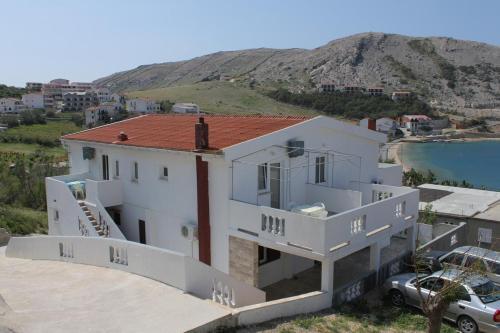 Apartment Metajna 6336f