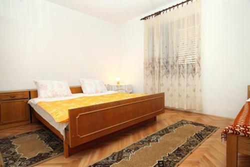 Apartment Zubovici 4082a