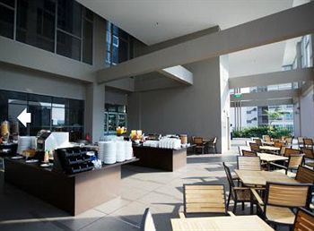 V Hotel Lavender