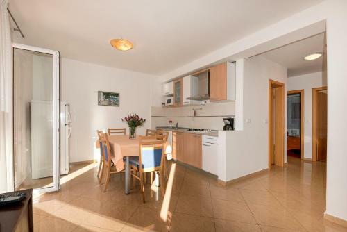 Apartments In Stara Baska/island Krk 34416