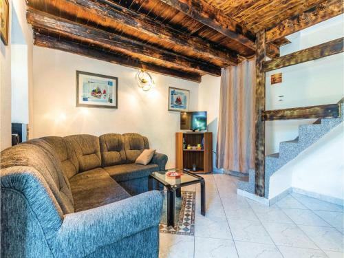 Holiday Home Stinica *xlviii *