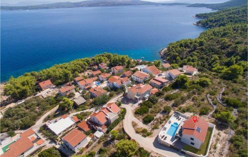 Four-bedroom Holiday Home In Stomorska