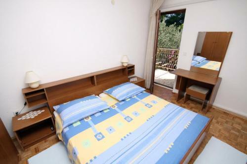 Apartments By The Sea Necujam (solta) - 5162