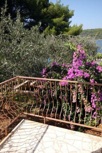 Apartments By The Sea Necujam (solta) - 5162
