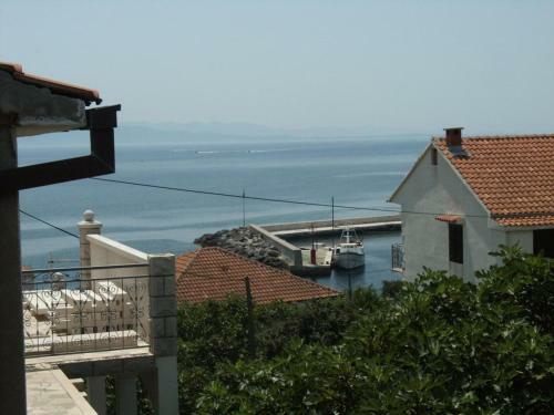 Apartments By The Sea Sucuraj (Hvar) - 578