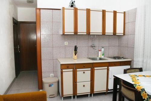 Apartment Sumartin 2949b