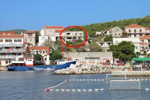 Apartments By The Sea Sumartin (brac) - 5615