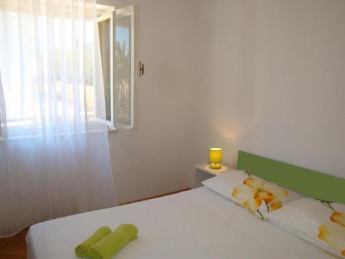 Apartment Supetar 13180c