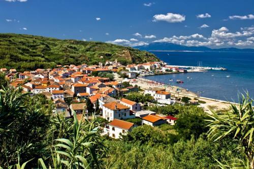 Apartment In Susak With Air Conditioning, W-lan (3865-1)