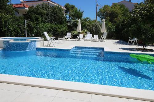 Apartment Sutivan 15502c