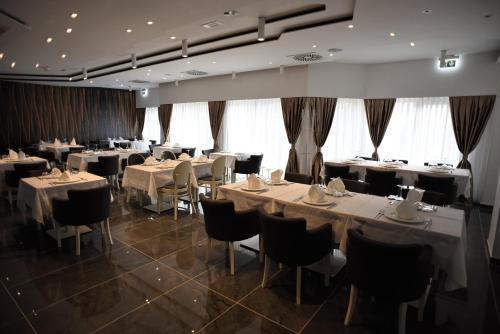 Hotel Santiny
