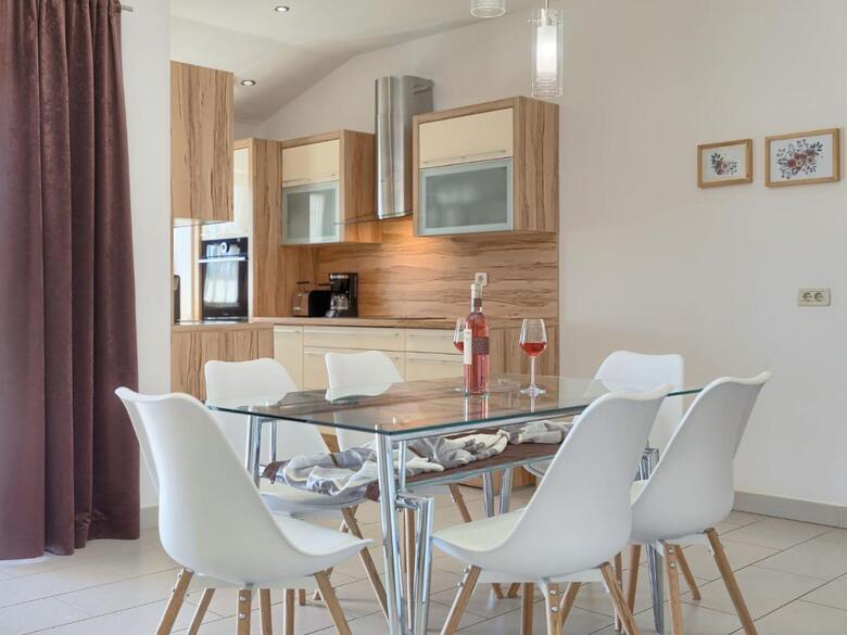 Haus Florens 469s