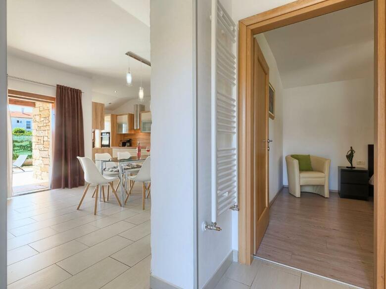 Haus Florens 469s