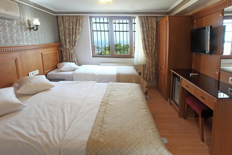 Hotel New House